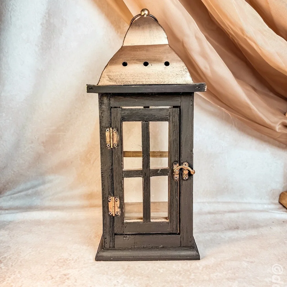 Farmhouse Lantern